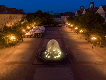 Noc-Plac-Baczyńskiego-Nad-dachami-0014